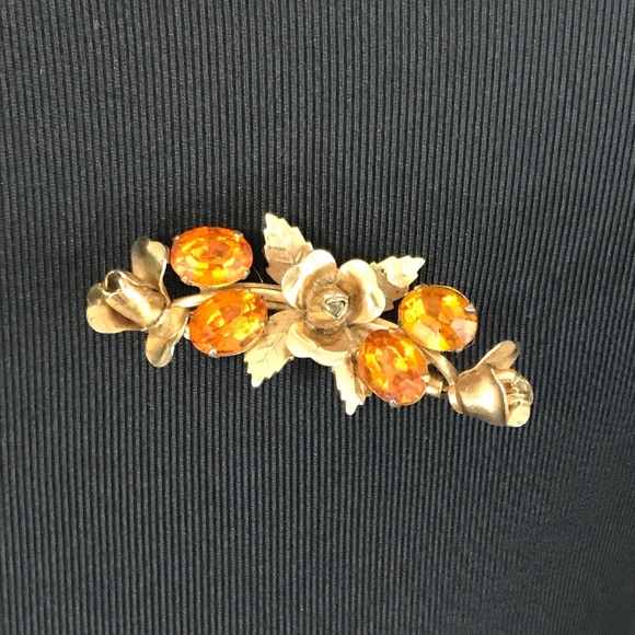 Vintage Floral Brooch - Picture 4 of 8